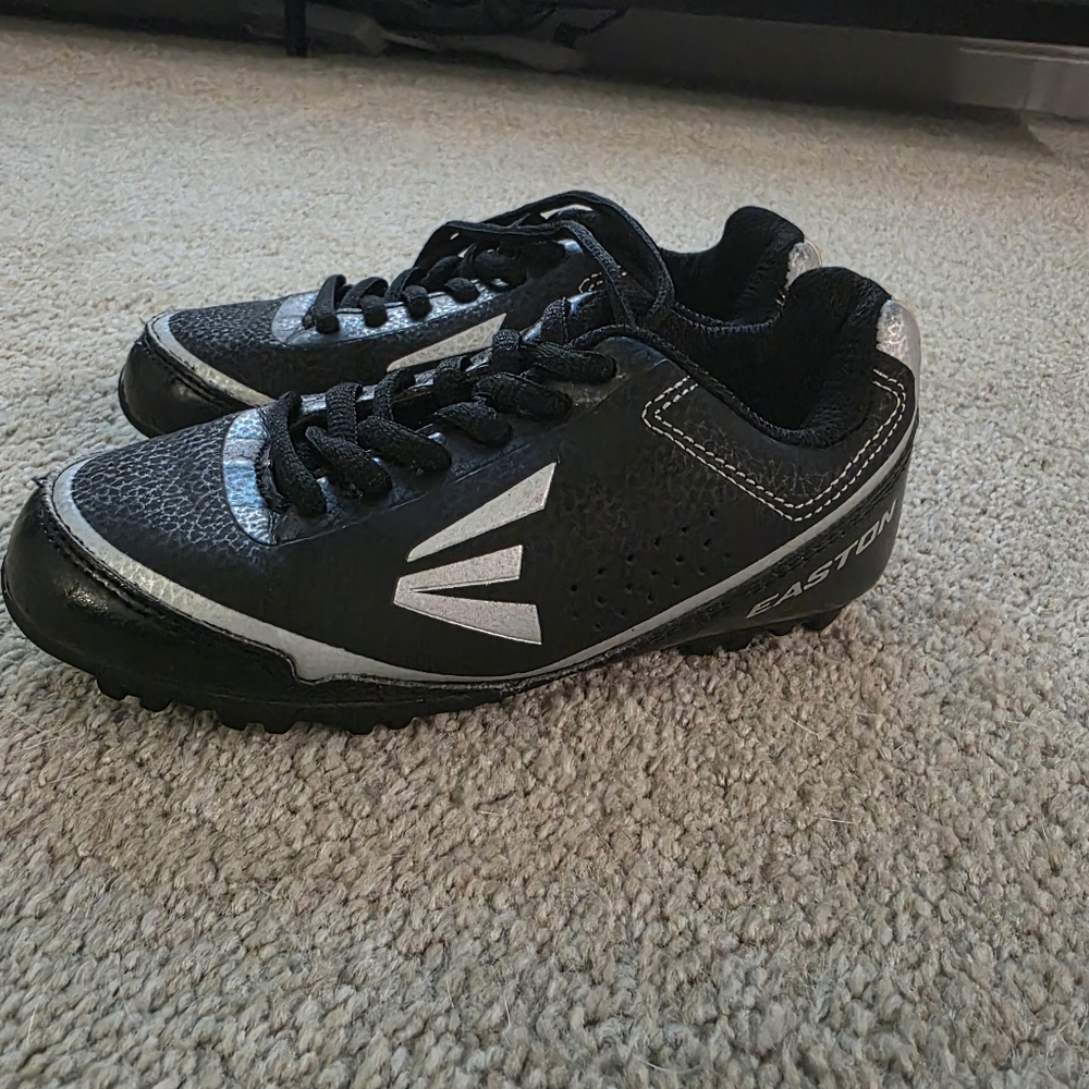 Boys Black and Silver Easton Cleats